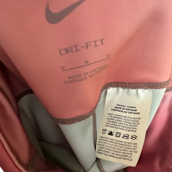 Nike Dri-Fit Leggings - Picture 6 of 6